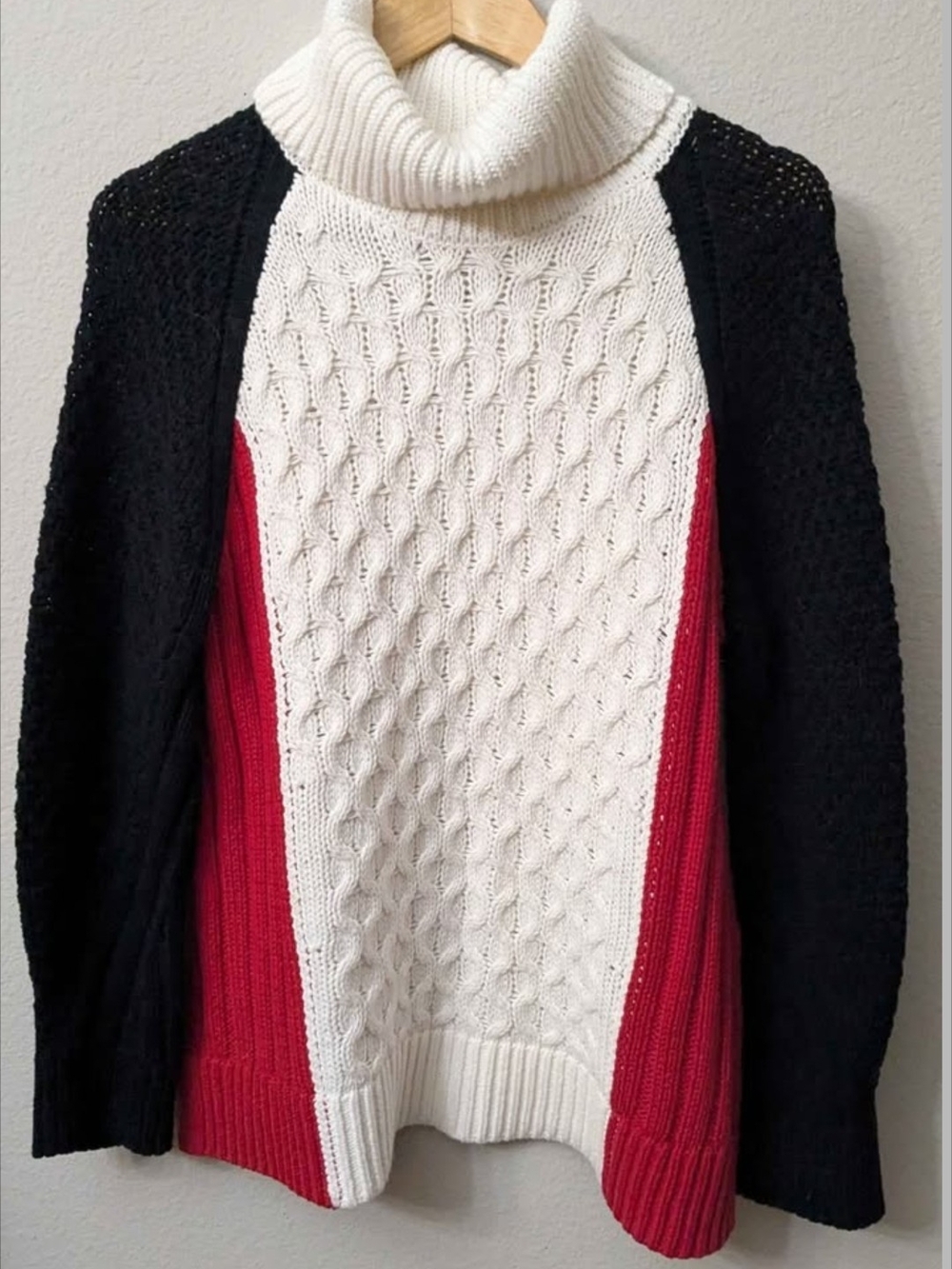 Talbots Turtleneck Colorblock Cable-Knit Sweater - White, Black & Red Size M